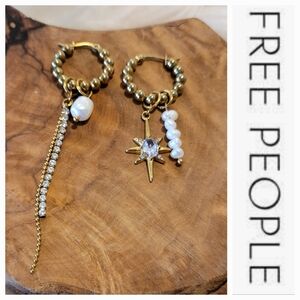 FREE PEOPLE Earrings